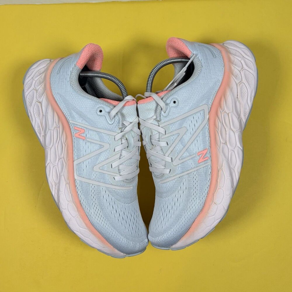 New Balance Fresh Foam X More v4 Shoes Womens Size 9 Quartz Grey Washed Pink